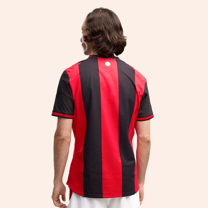 Áo bóng đá AC Milan sân nhà 26/27
