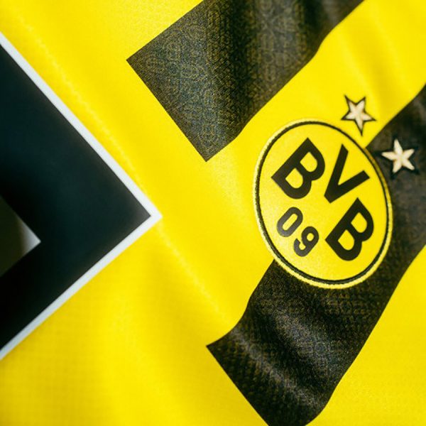 Áo dortmund sân nhà