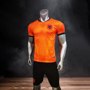 Áo bóng đá hà lan sân nhà hàng việt nam