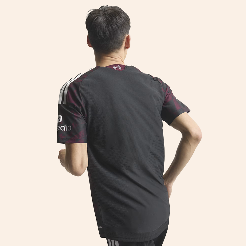 Áo bóng đá Liverpool sân khách mẫu ba 26/27