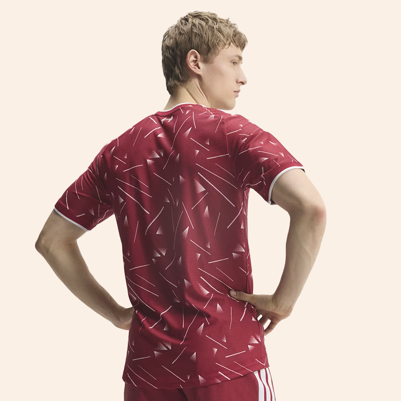 Áo bóng đá Liverpool sân nhà 26/27
