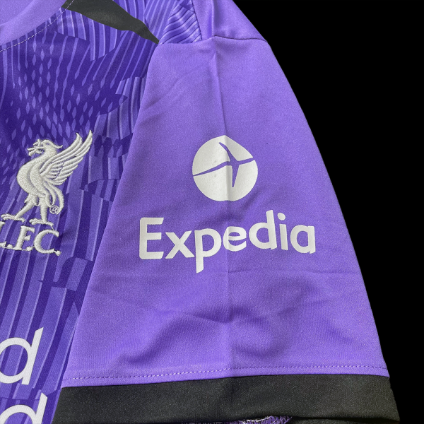 Áo liverpool tím sân khách mẫu ba 23/24