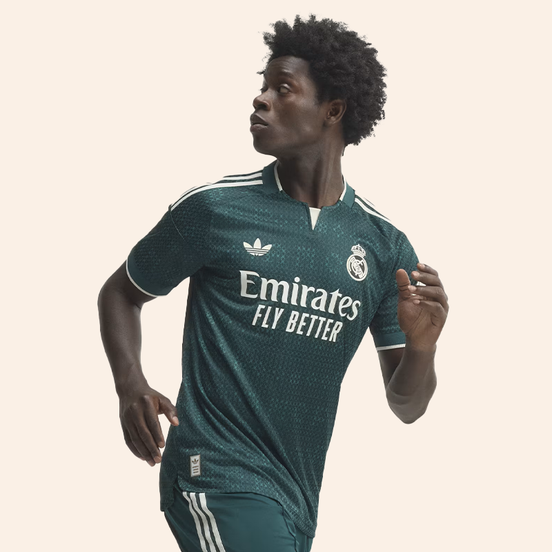 Áo bóng đá Real Madrid sân khách 26/27