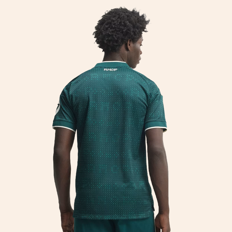Áo bóng đá Real Madrid sân khách 26/27