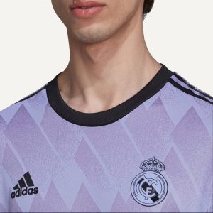 Áo bóng đá real madrid sân khách