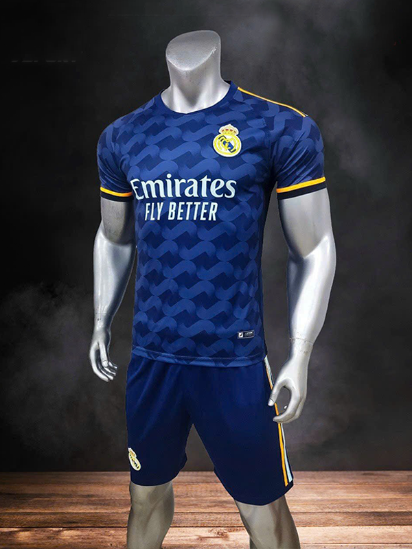 Áo real madrid sân khách