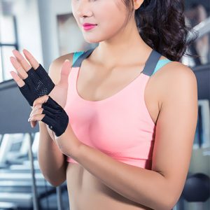 găng tay tập gym nữ fitty wear nửa bàn đẹp