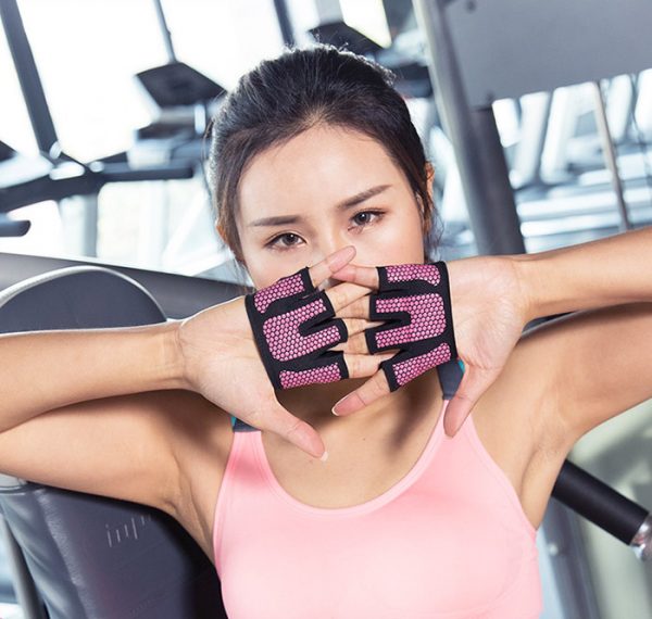găng tay tập gym nữ fitty wear nửa bàn đẹp