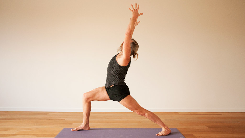 Yoga cải thiện vòng một