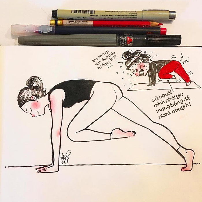 Yoga con nhà người ta
