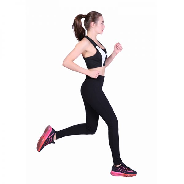 legging rise màu đen