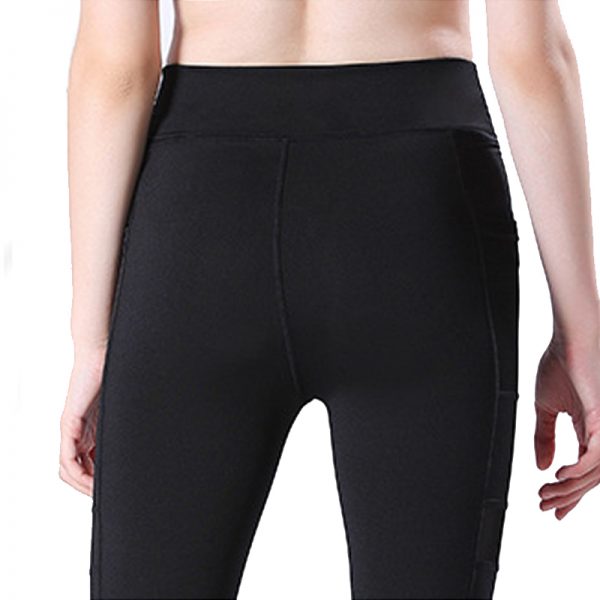 Quần legging lửng grid đen