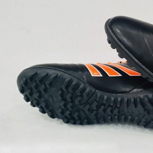 Giày bóng đá nhân tạo Copa màu đen