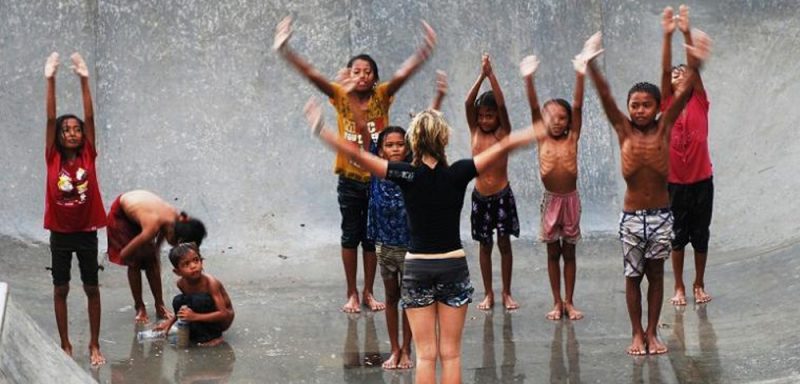 Tăng sức đề kháng vượt qua mùa mưa gió với yoga