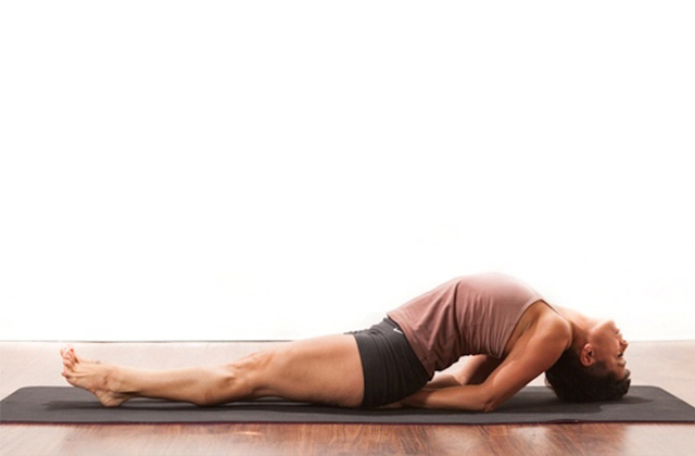 Tăng sức đề kháng vượt qua mùa mưa gió với yoga