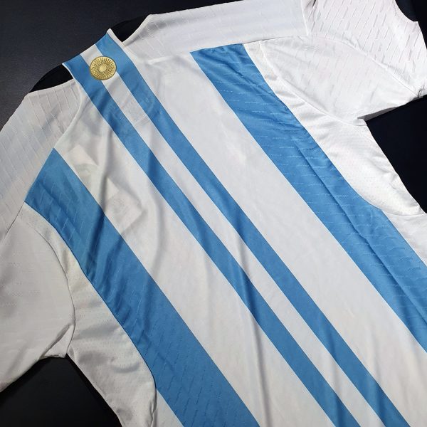 Áo đội tuyển argentina sân nhà