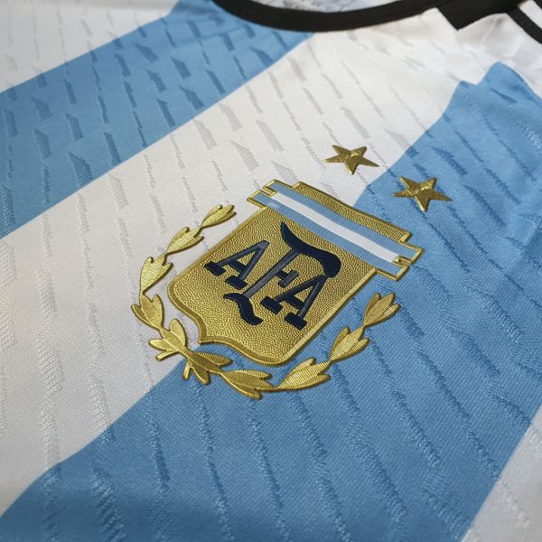Áo đội tuyển argentina sân nhà