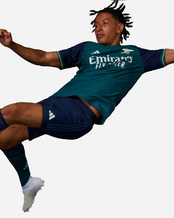 Áo arsenal sân khách mẫu ba 2023