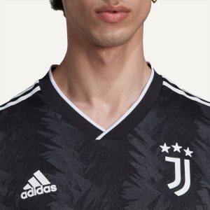 Áo bóng đá Juventus sân khách