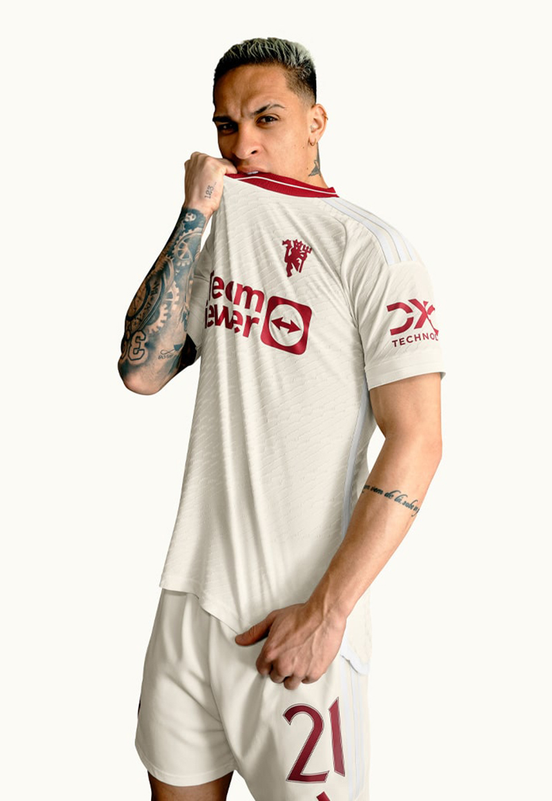 Áo manchester united sân khách mẫu ba mùa giải 23/24