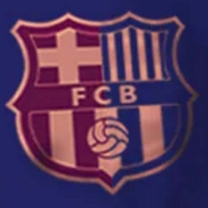 Tiết lộ áo bóng đá Barcelona sân nhà mùa giải 24/25